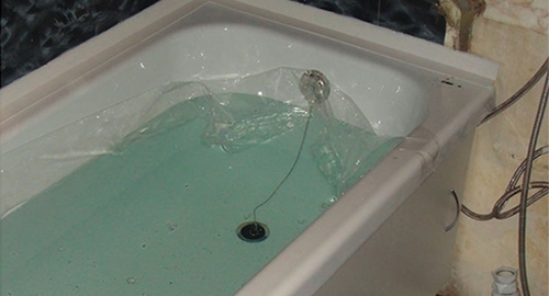 Установкой акрилового вкладыша | Плес